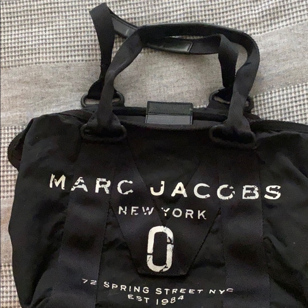 Black canvas Marc Jacobs bah